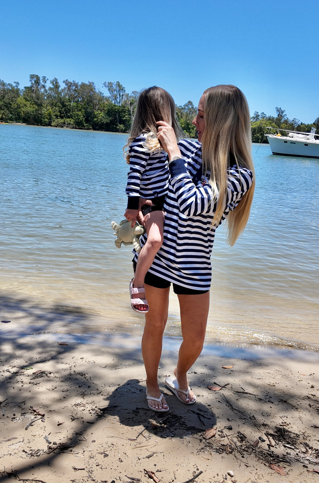 NOOSA - Adults Fishing Shirt | Navy & White Stripe Shirt with Embroidered Crab